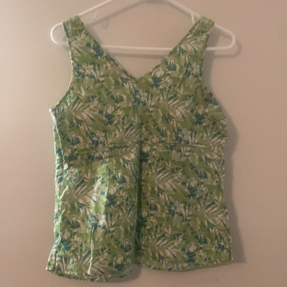 Summer top - Picture 2 of 2